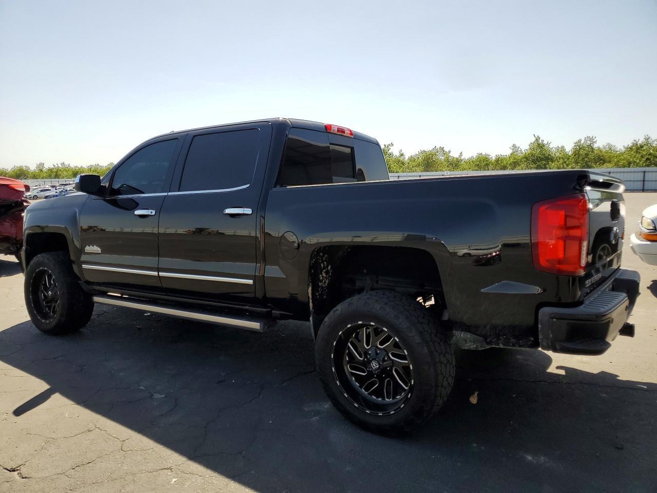 2017 Chevrolet Silverado C1500 High Country - Фото 2