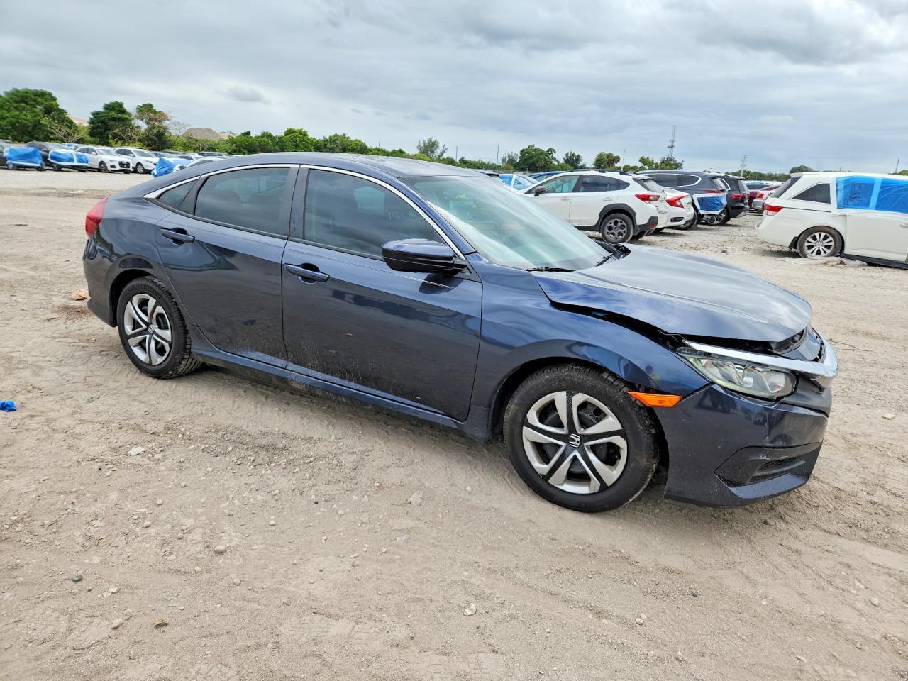 2018 Honda Civic Lx - Image 4