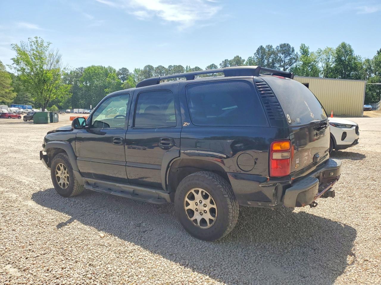 2002 Chevrolet Tahoe K1500 - Фото 2
