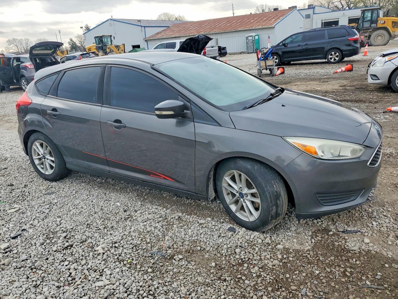 2015 Ford Focus Se - Фото 4