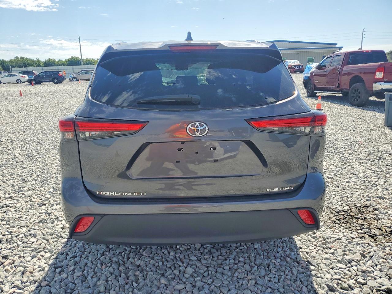 2021 Toyota Highlander Xle - Фото 6
