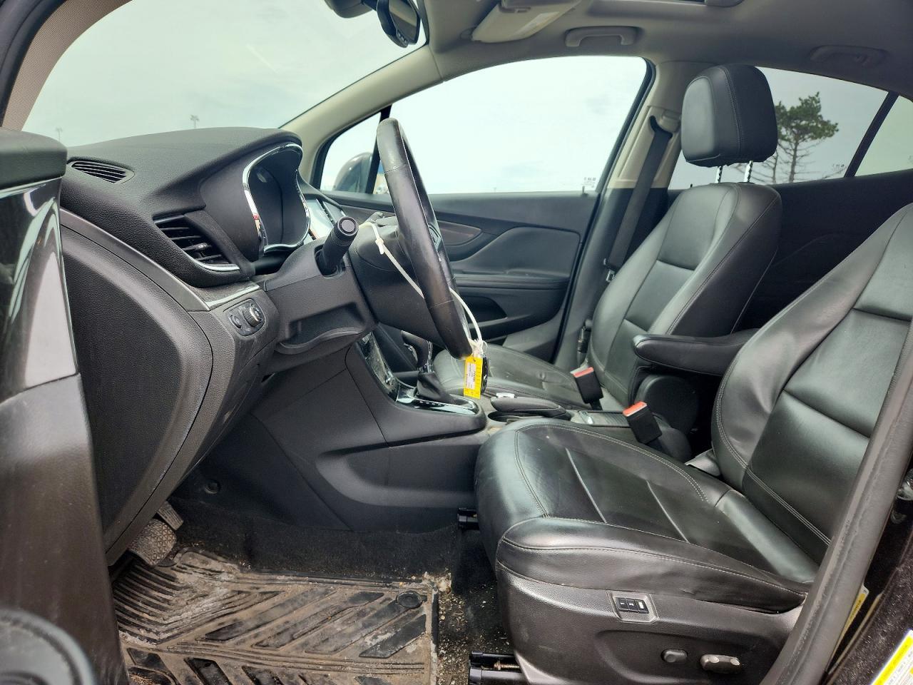 2017 Buick Encore Essence - Image 7