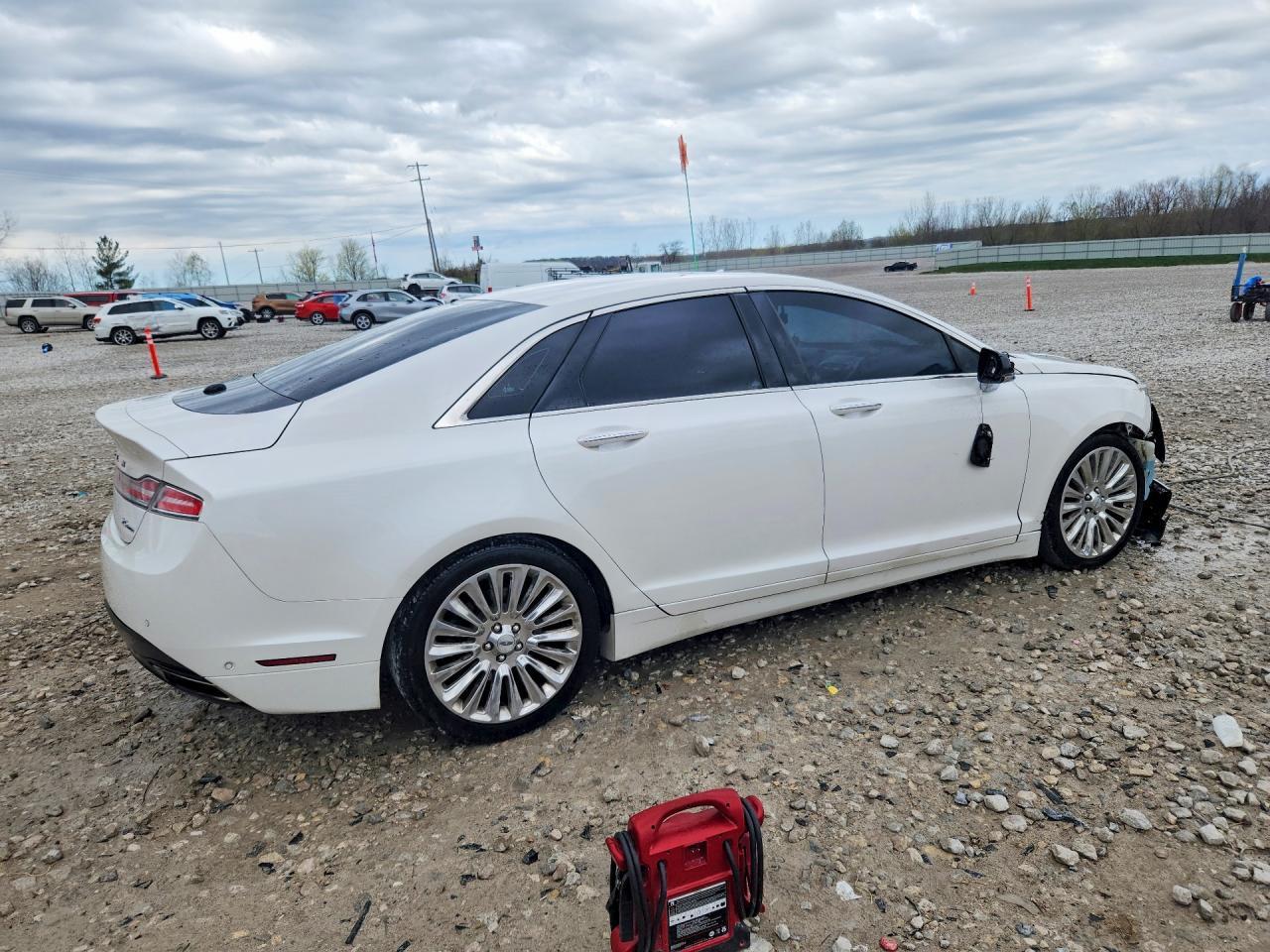 2013 Lincoln Mkz - Фото 3