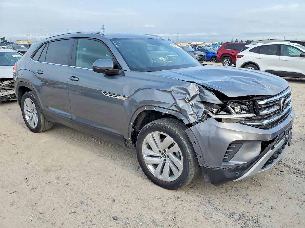 2022 Volkswagen Atlas Cross Sport Se - Фото 4