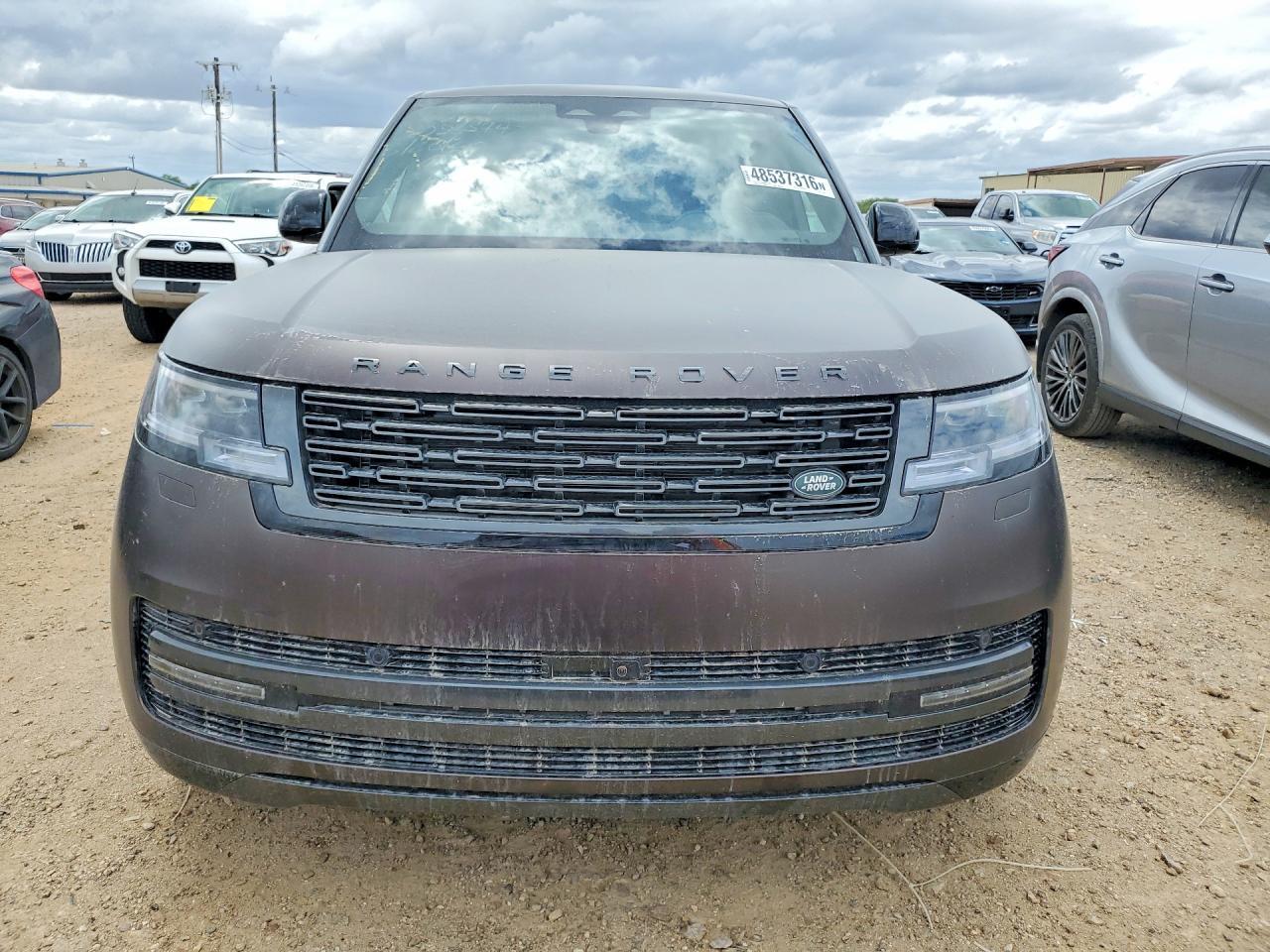 2025 Land Rover Range Rover Se - Image 5