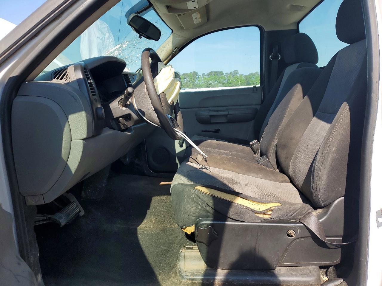 2007 Chevrolet Silverado C1500 - Image 7