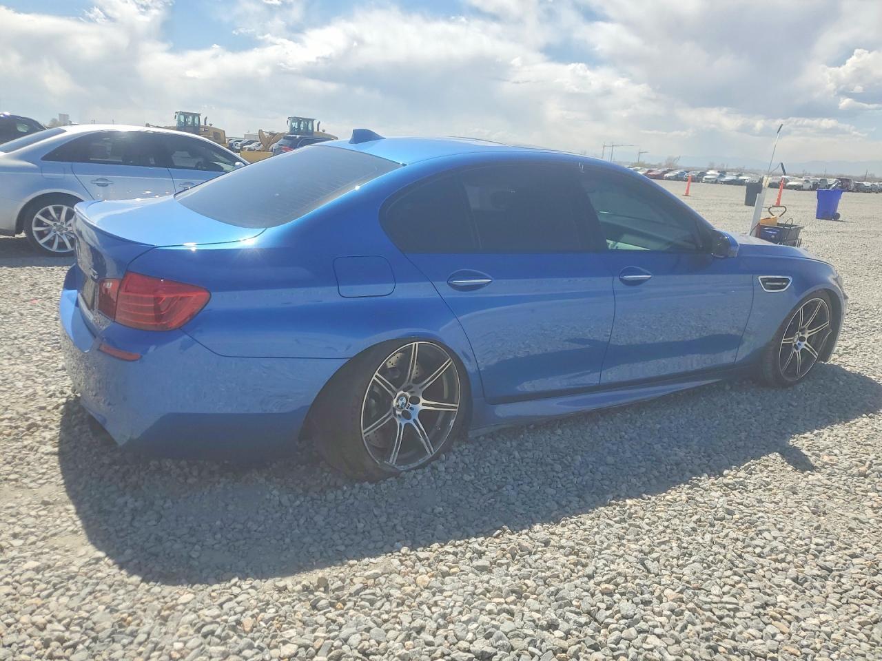 2014 BMW M5 - Image 3