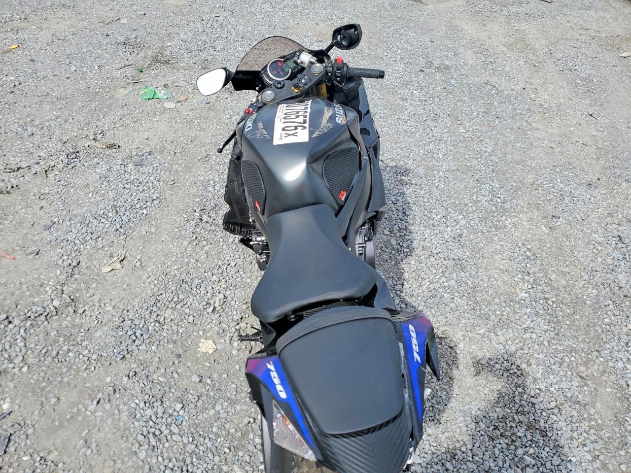 2026 Suzuki Gsx-R750 - Image 6