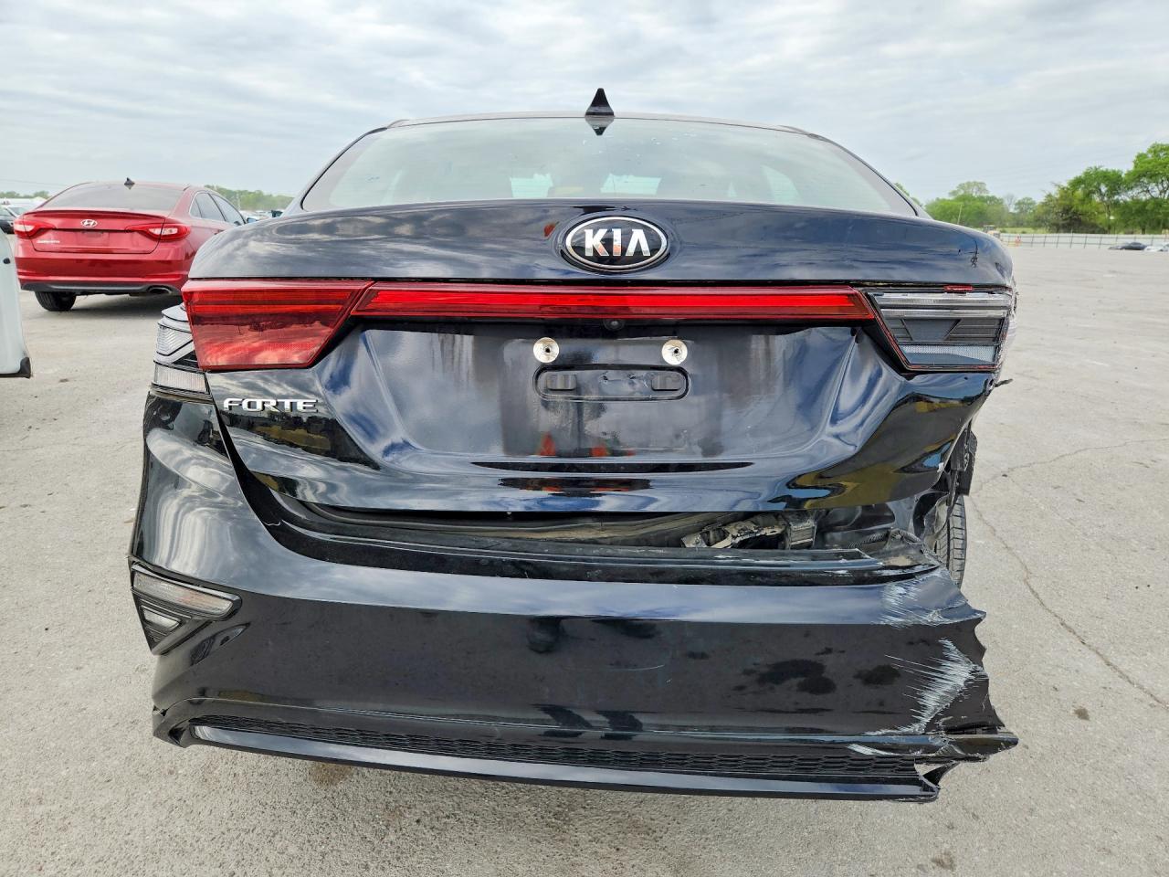 2019 Kia Forte Lxs - Фото 6