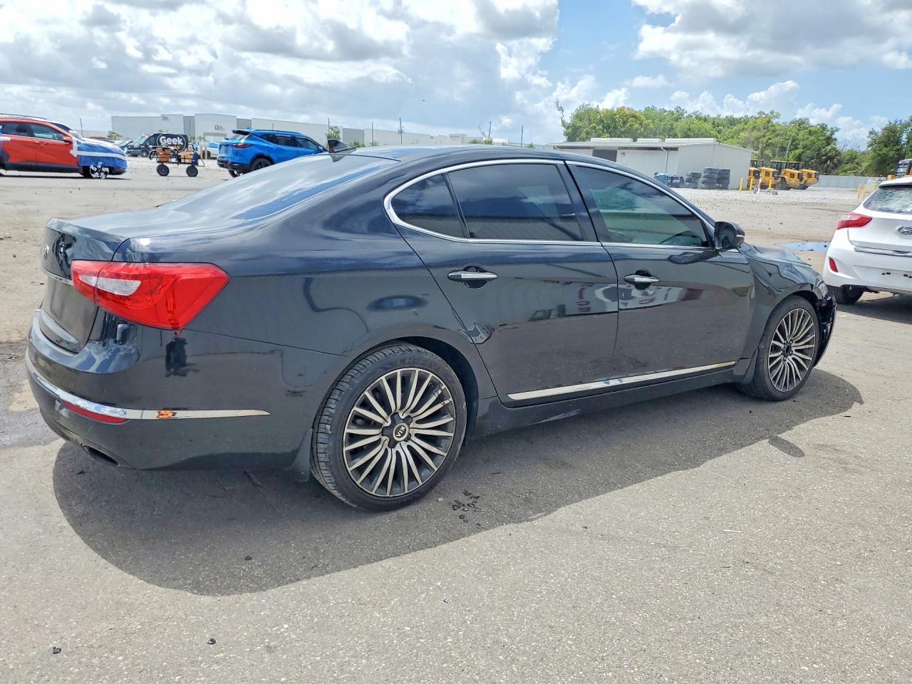 2015 Kia Cadenza Premium - Фото 3