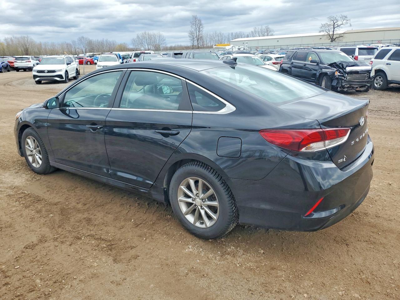 2018 Hyundai Sonata Se - Фото 2