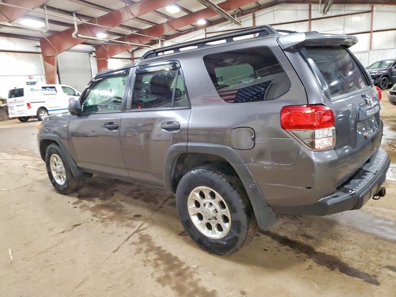 2010 Toyota 4Runner Sr5 - Фото 2