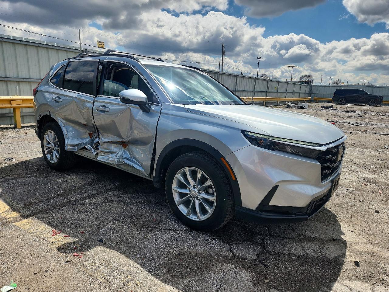 2025 Honda Cr-V Ex - Image 4