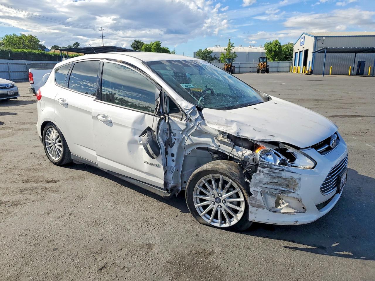 2016 Ford C-Max Se - Image 4