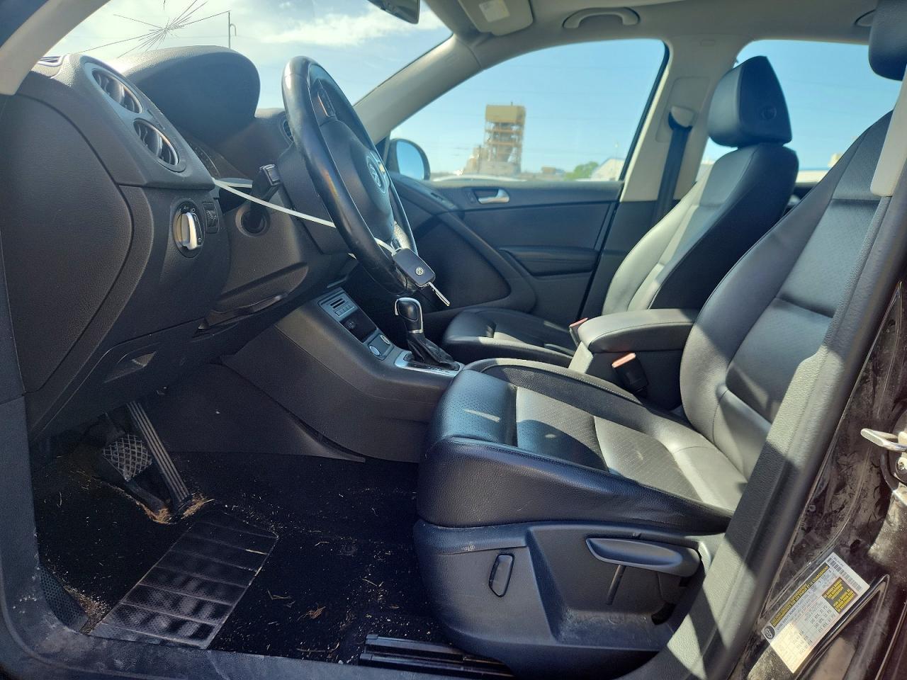 2016 Volkswagen Tiguan S - Фото 7