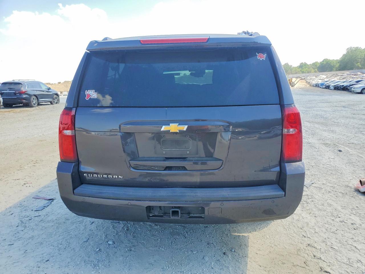 2015 Chevrolet Suburban C1500 Lt - Фото 6