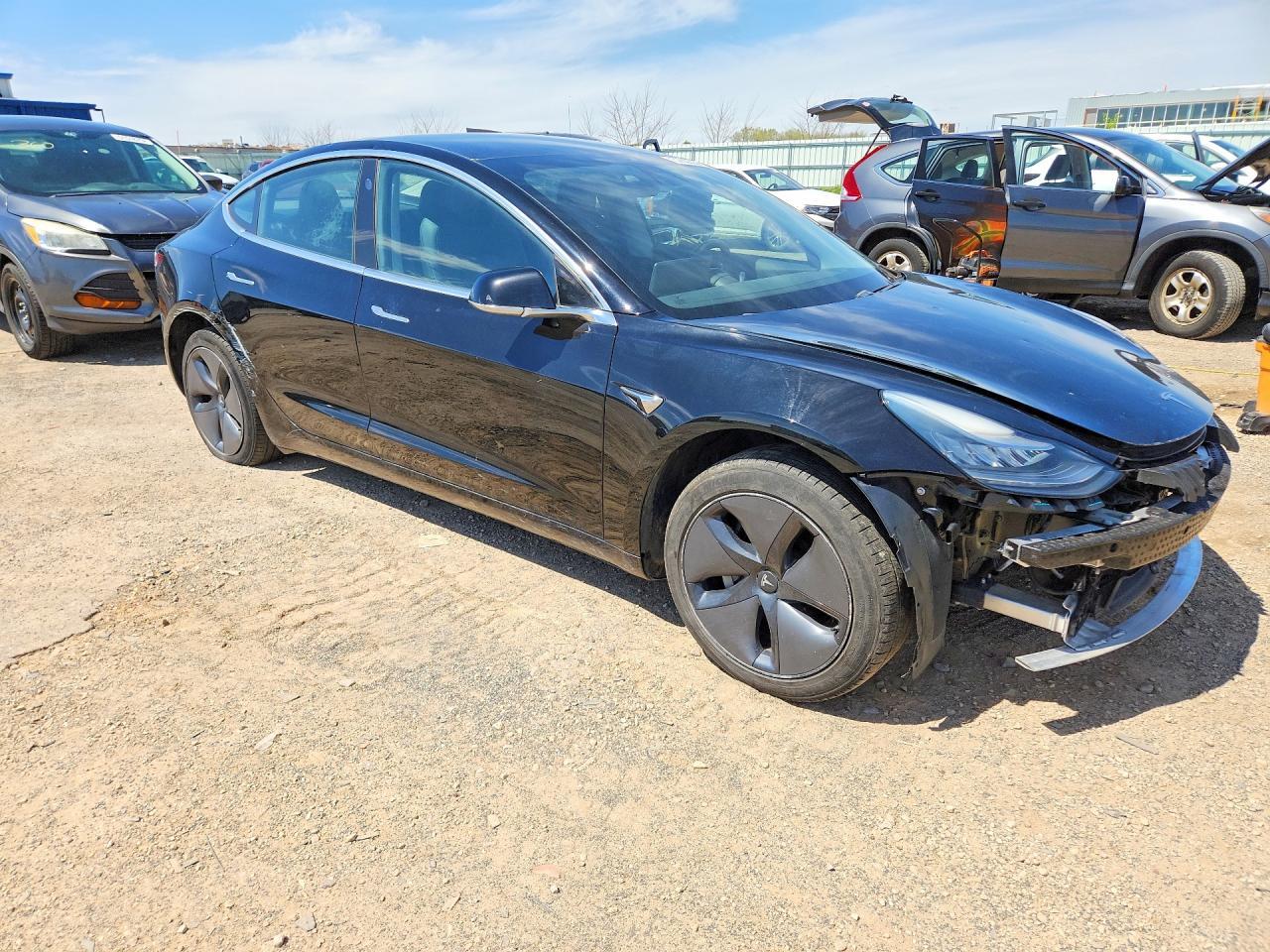 2019 Tesla Model 3 - Фото 4