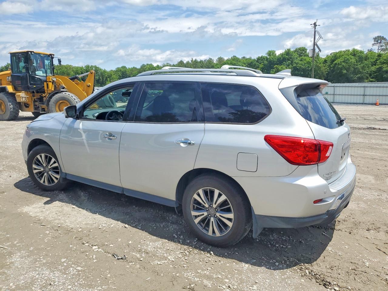 2020 Nissan Pathfinder Sl - Фото 2