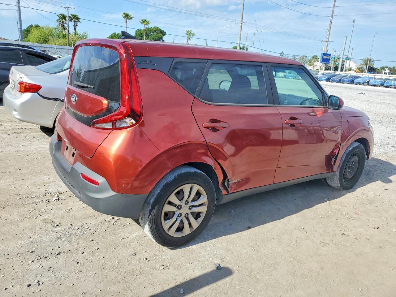 2020 Kia Soul Lx - Фото 3