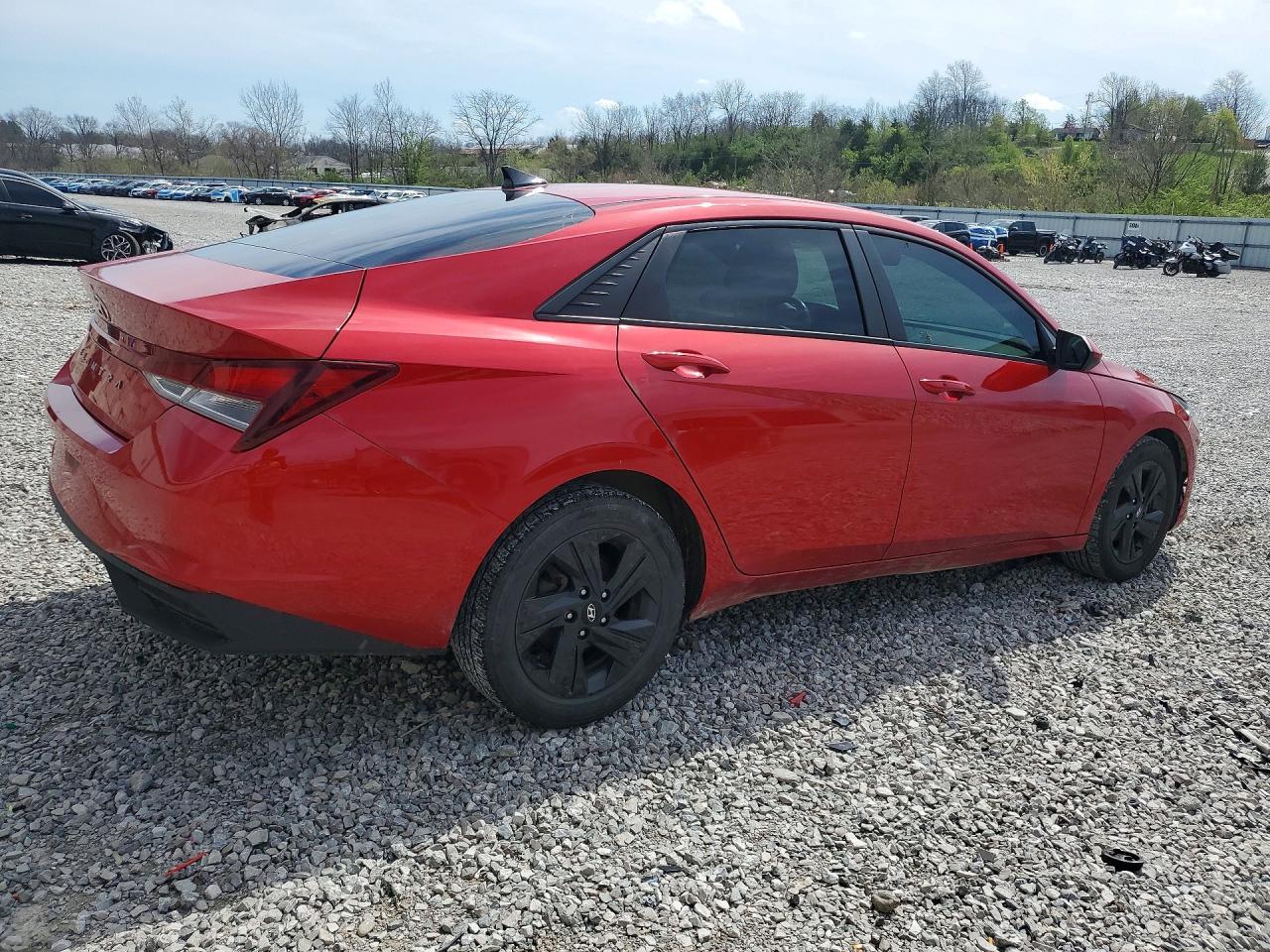 2021 Hyundai Elantra Sel - Фото 3