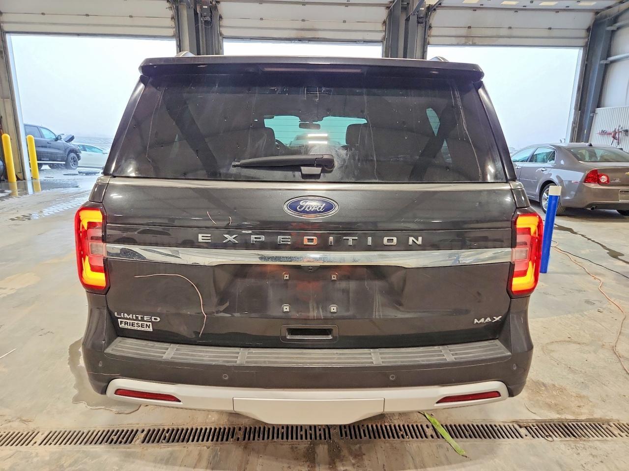 2022 Ford Expedition Max Limited - Image 6