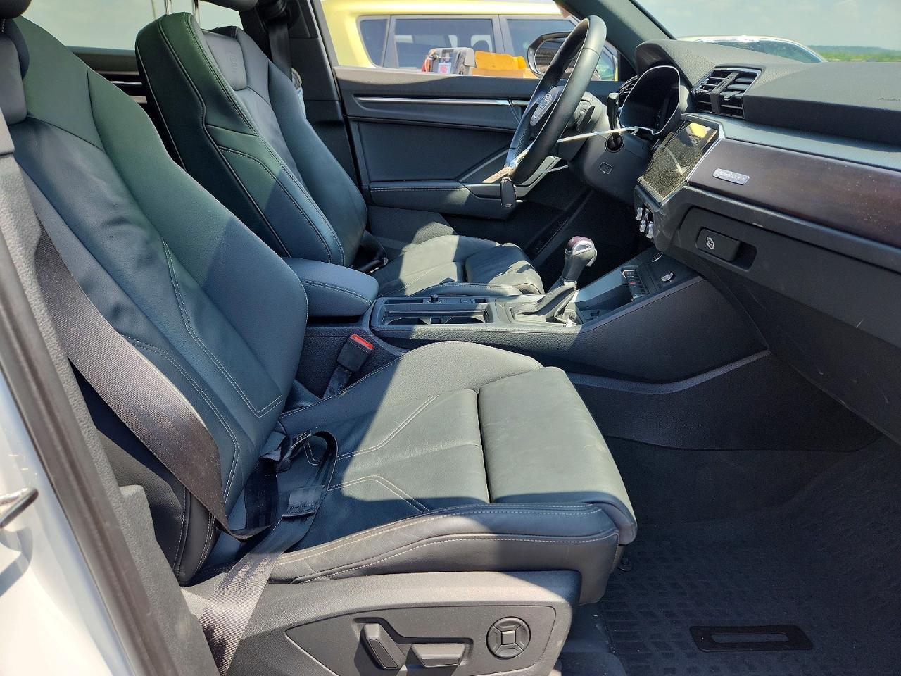 2024 Audi Q3 Premium Plus S Line 45 - Фото 7