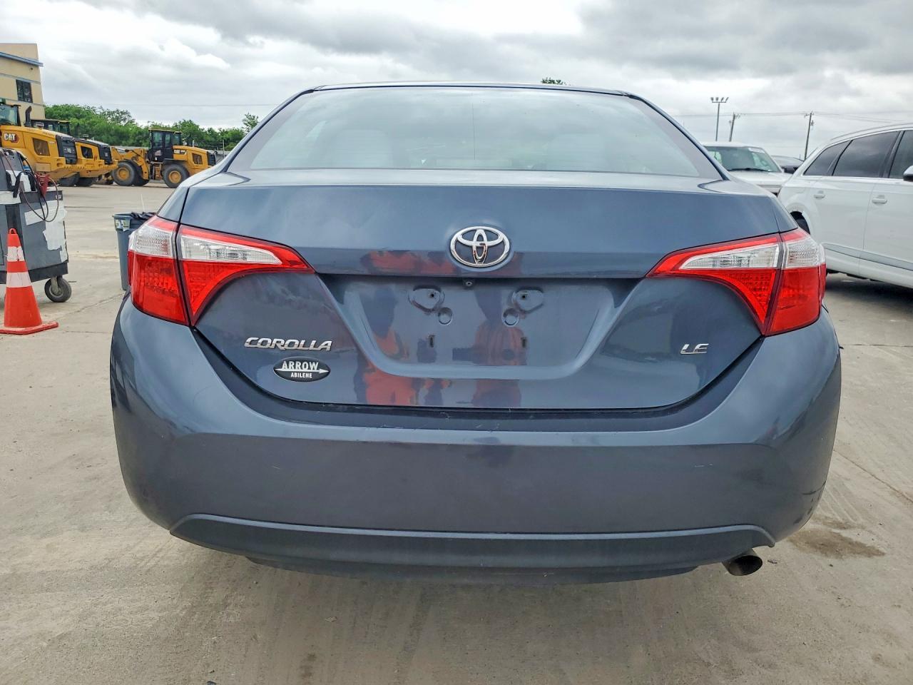 2016 Toyota Corolla Le - Фото 6