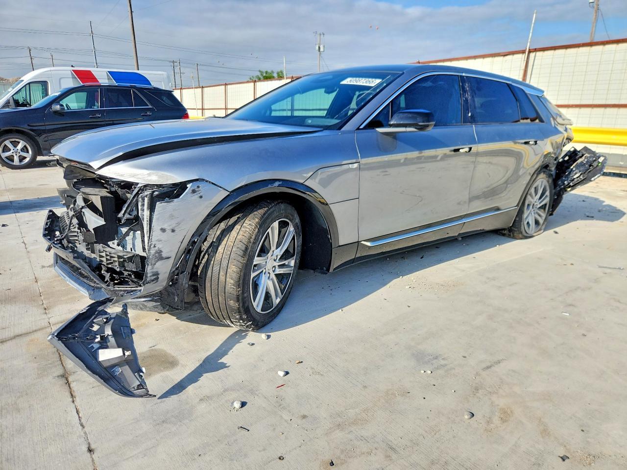 2024 Cadillac Lyriq Tech