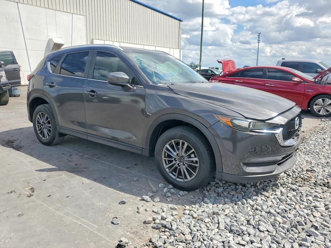 2017 Mazda Cx-5 Touring - Image 4