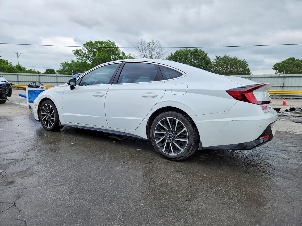2020 Hyundai Sonata Sel Plus - Image 2