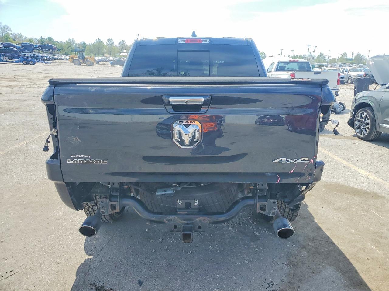 2020 Ram 1500 Laramie - Image 6