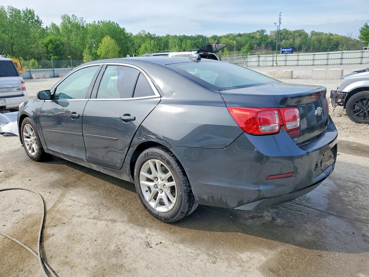 2014 Chevrolet Malibu 1Lt - Image 2