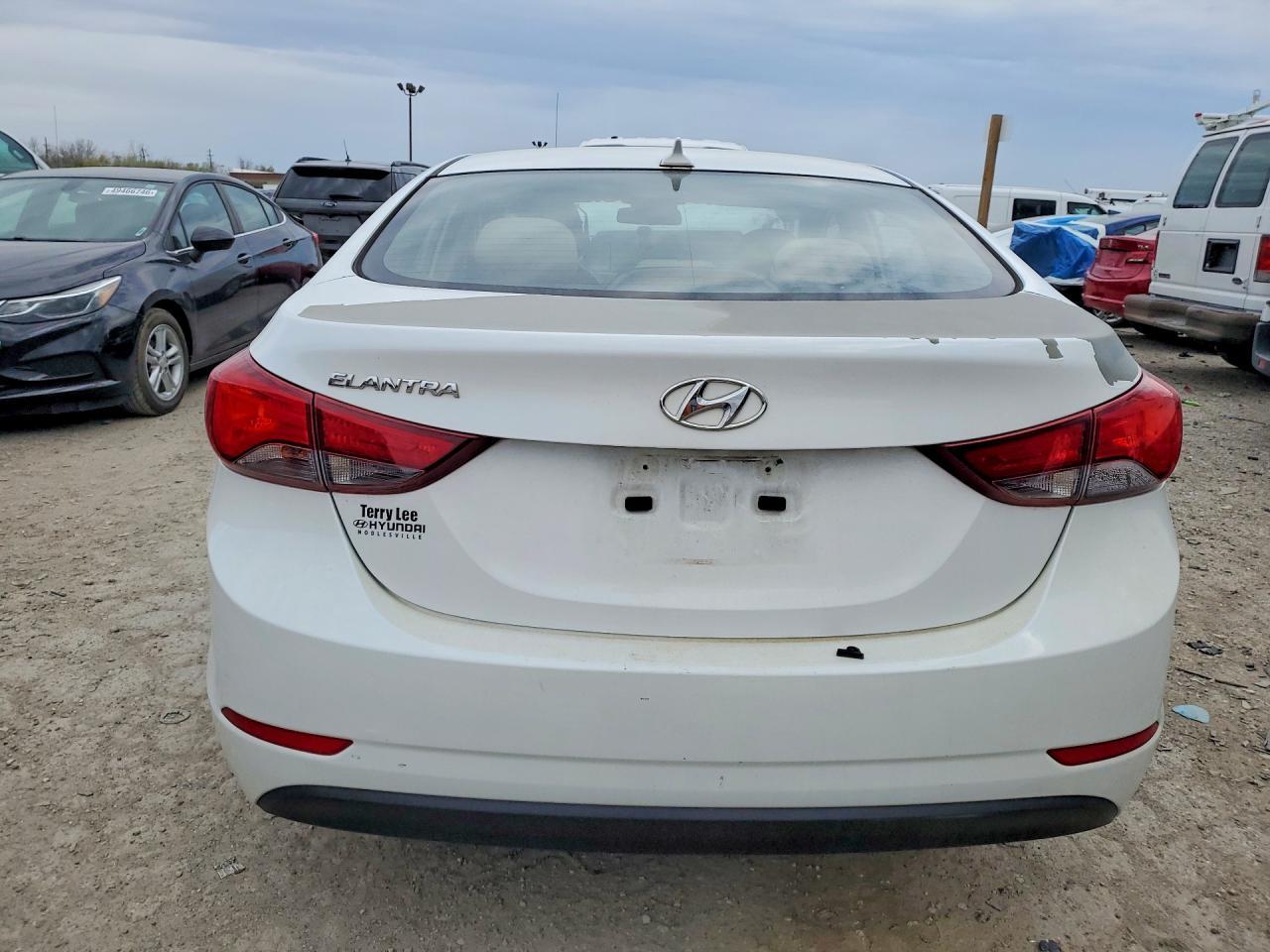 2016 Hyundai Elantra Se - Image 6