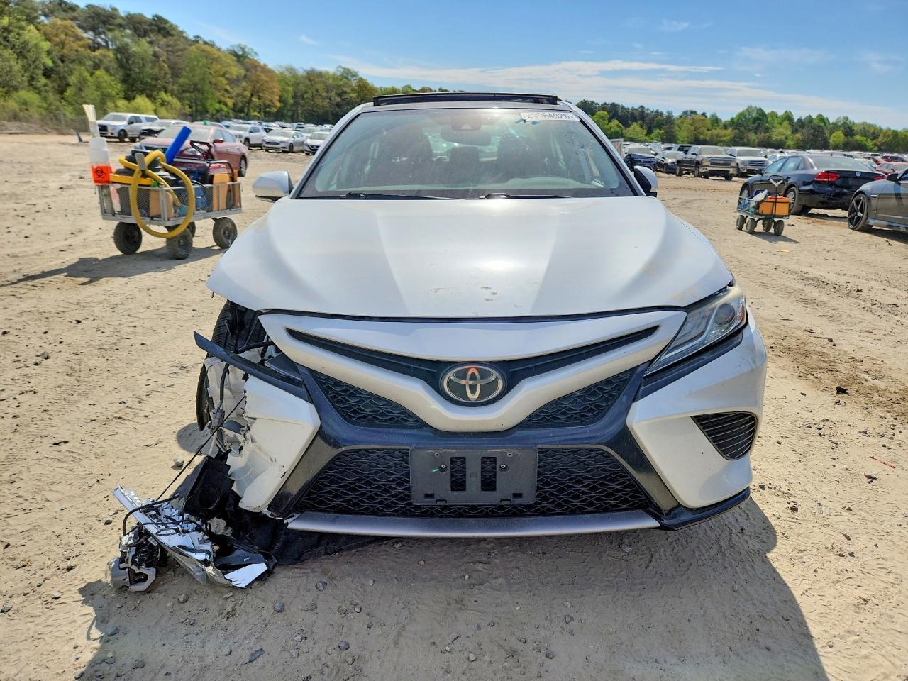 2020 Toyota Camry Xse - Фото 5