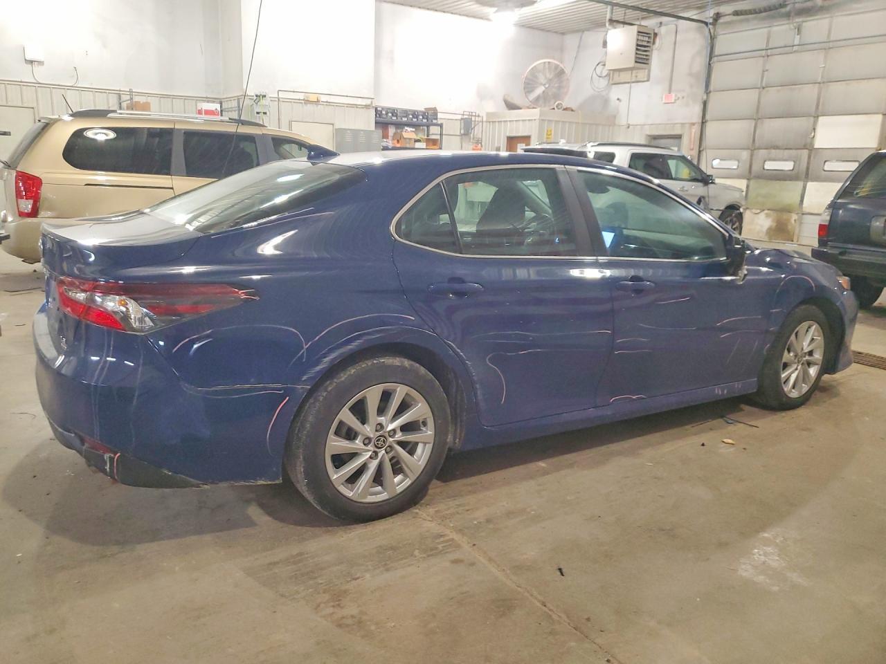 2023 Toyota Camry Le - Image 3