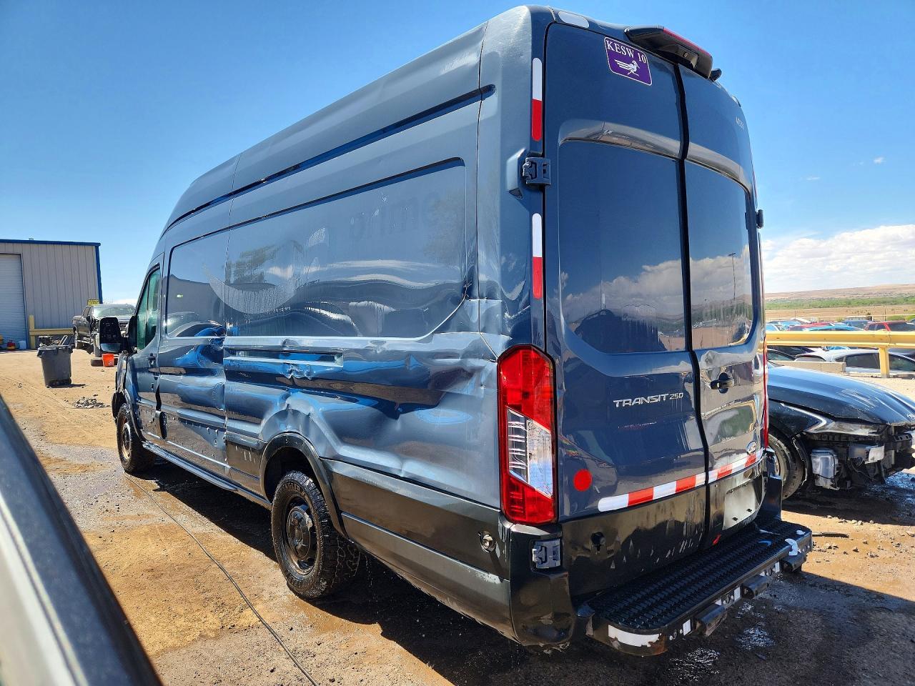2021 Ford Transit 250 Delivery Van - Фото 2