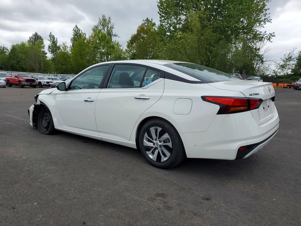 2024 Nissan Altima S - Image 2
