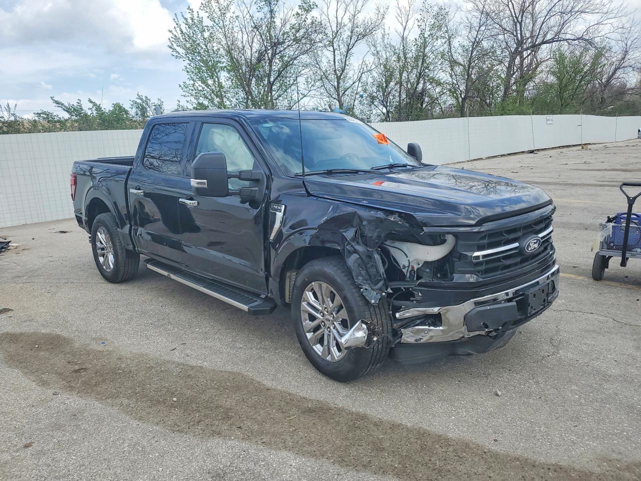 2024 Ford F150 Xlt - Фото 4