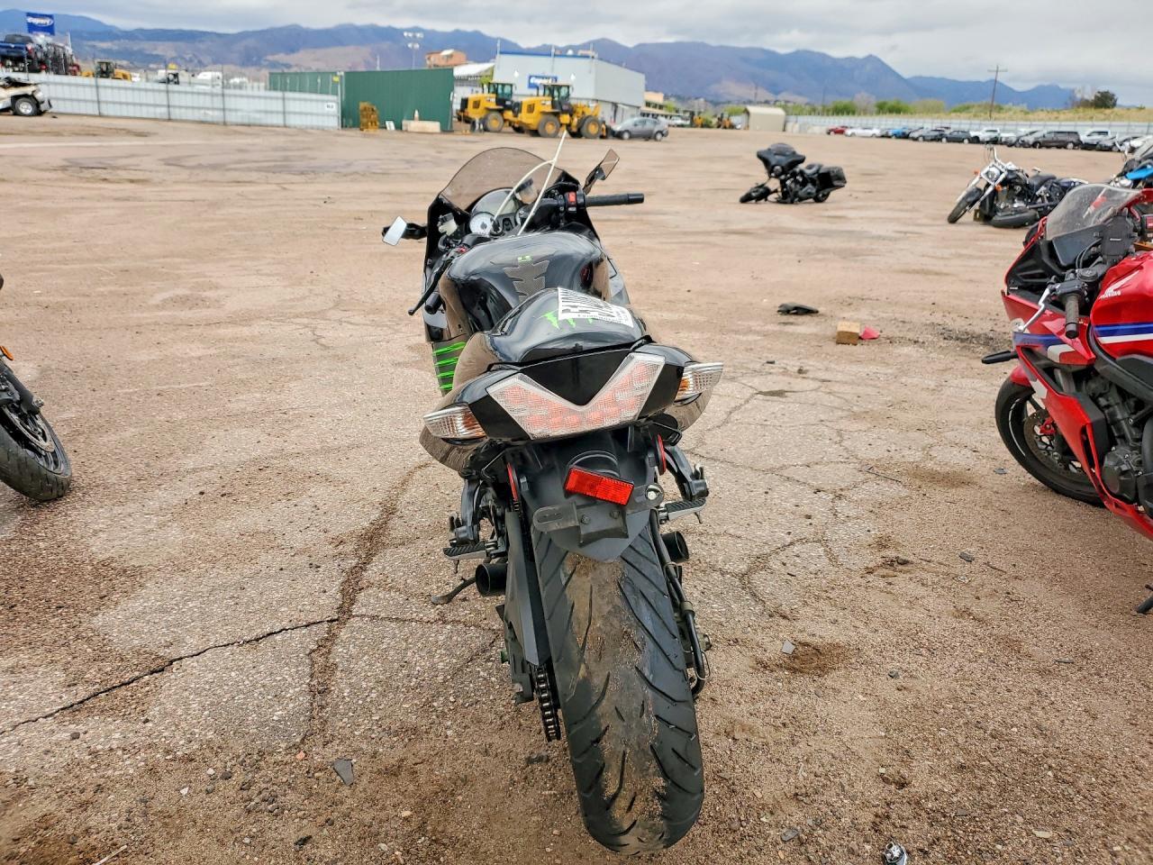 2009 Kawasaki Zx1400 C - Image 4
