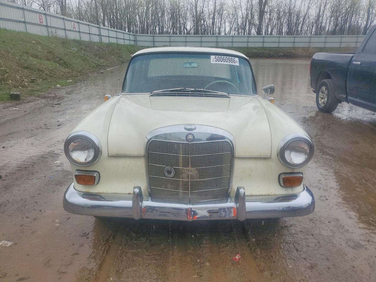 1963 Mercedes-Benz 190D - Фото 5