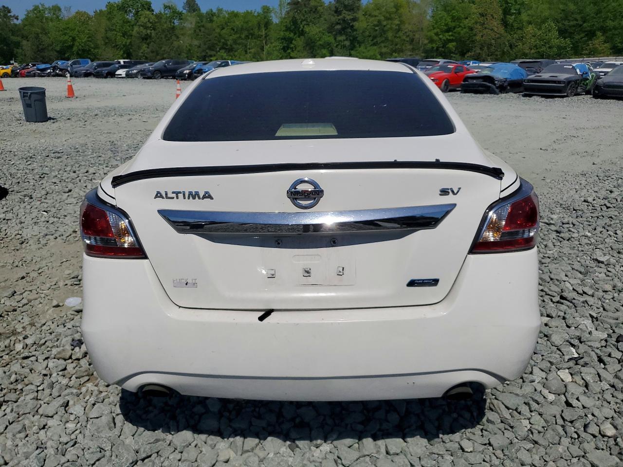 2014 Nissan Altima - Фото 6