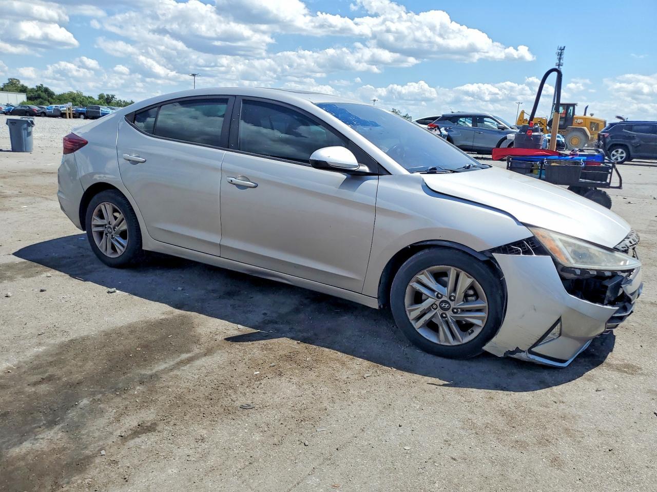 2020 Hyundai Elantra Value Edition - Фото 4