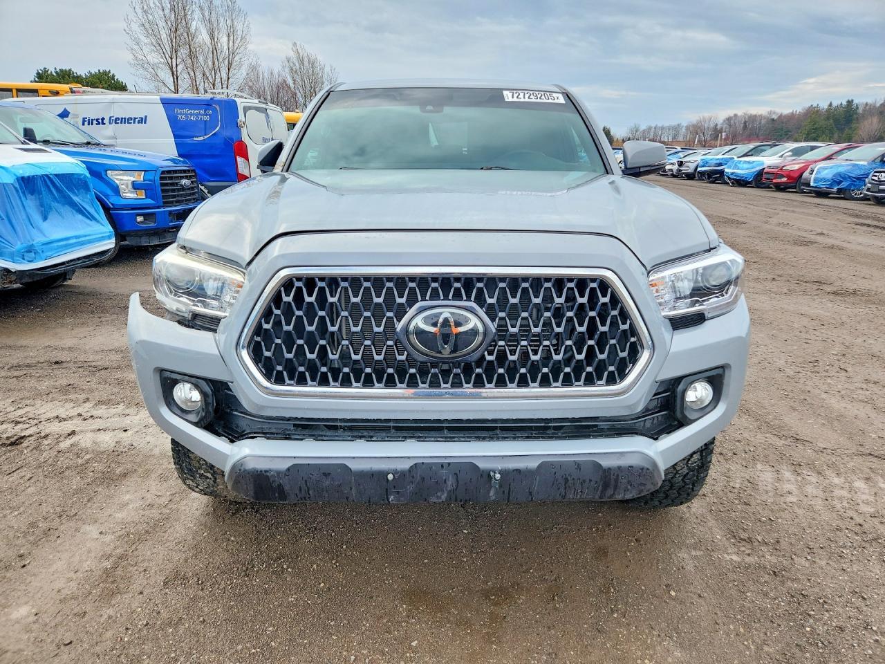 2018 Toyota Tacoma Double Cab - Image 5