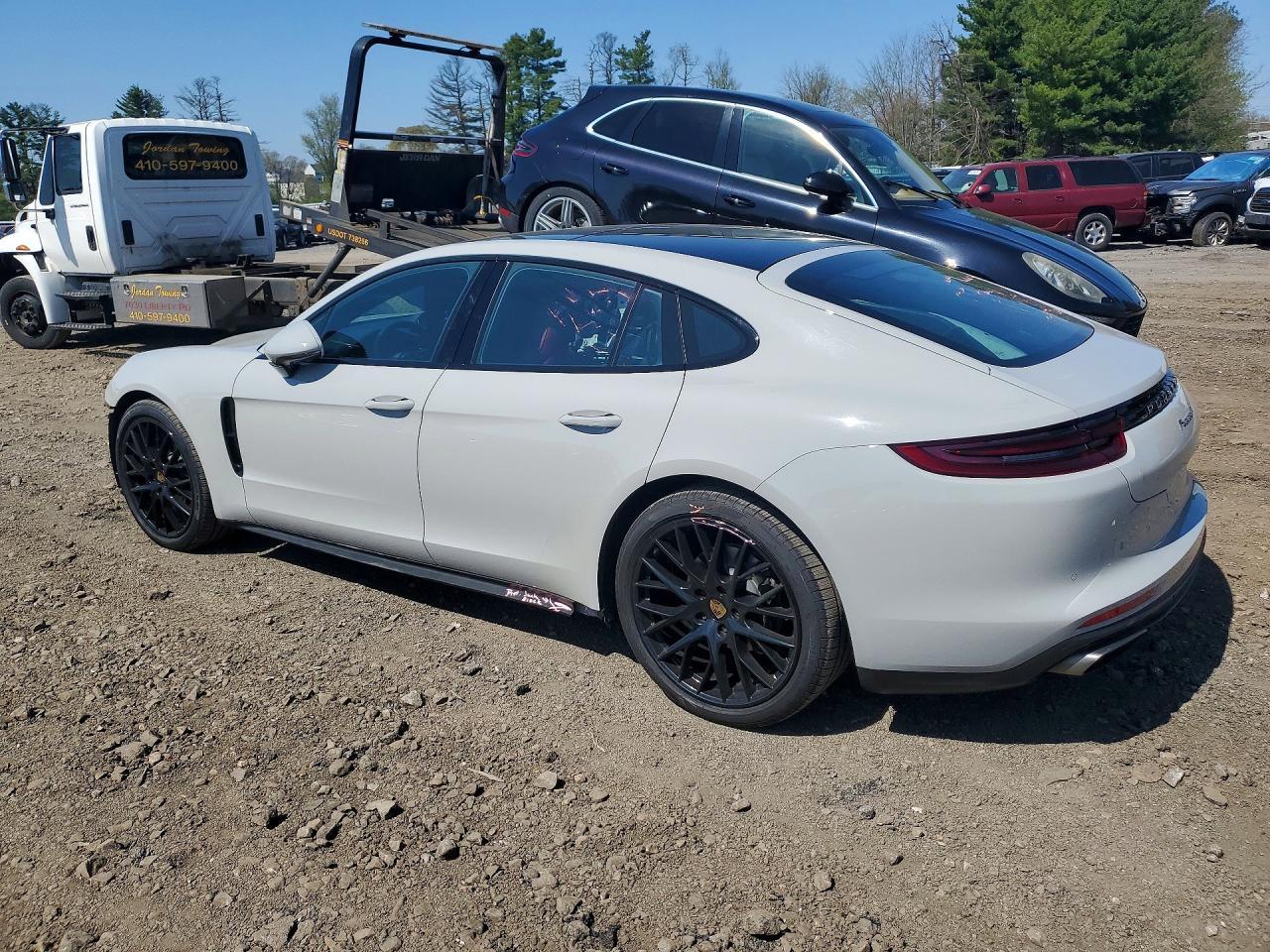 2018 Porsche Panamera 4 - Фото 2