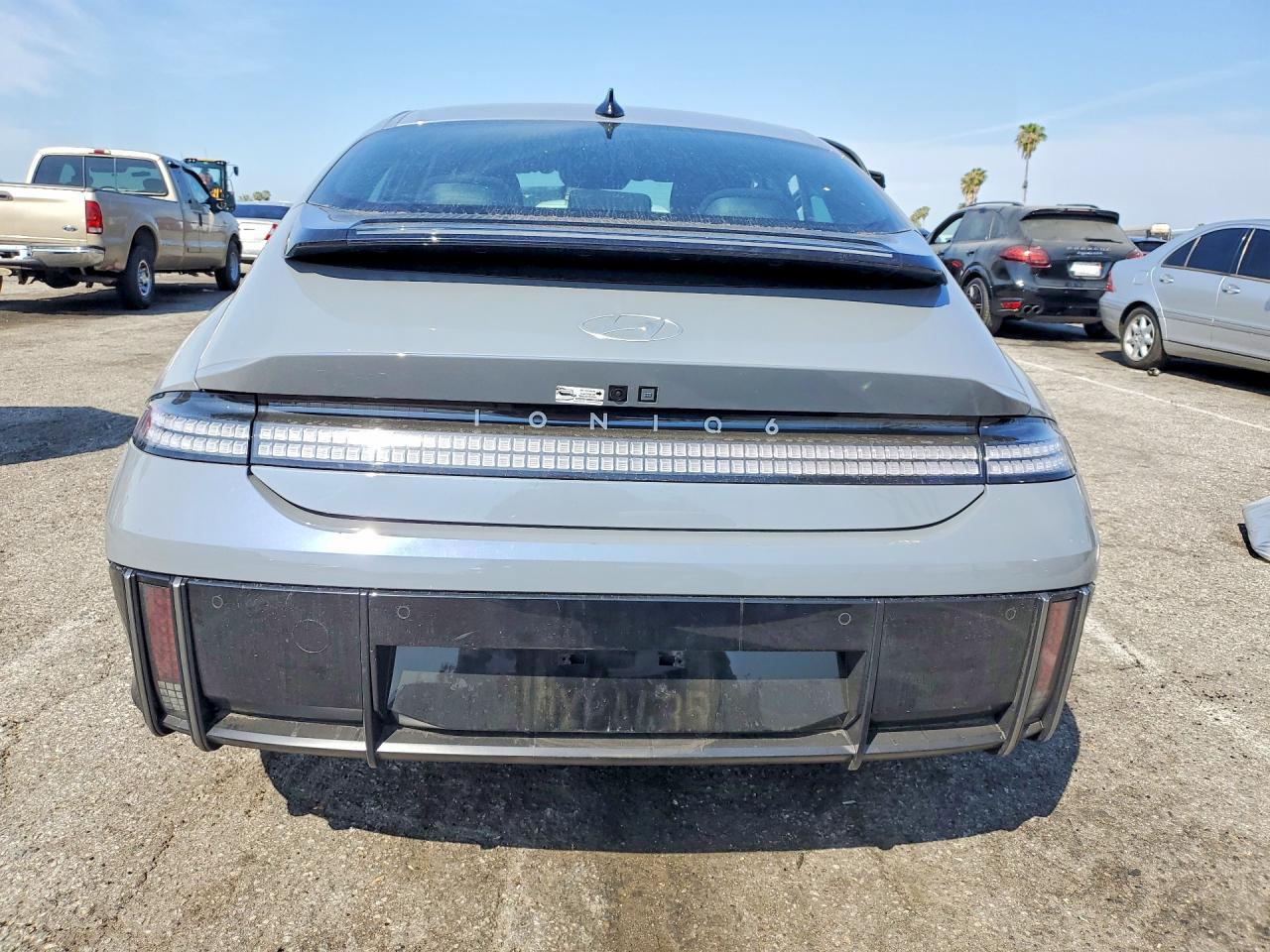 2025 Hyundai Ioniq 6 Se - Image 6