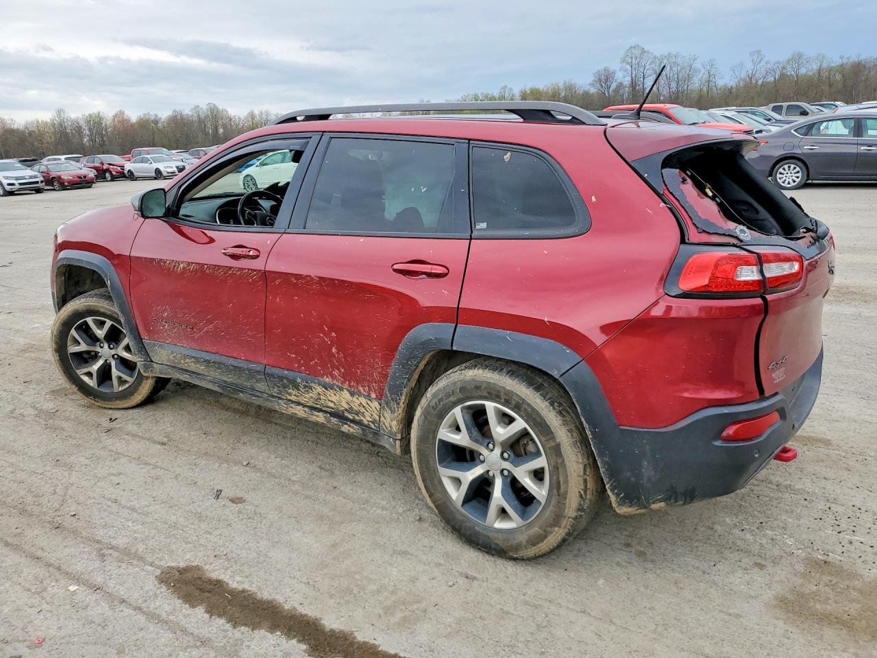 2015 Jeep Cherokee Trailhawk - Image 2