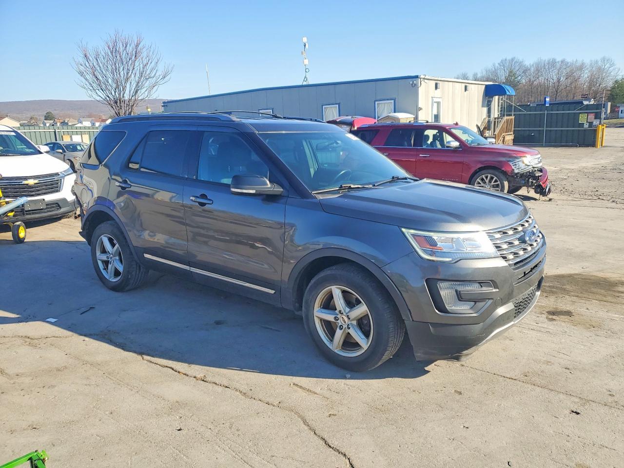 2017 Ford Explorer Xlt - Image 4