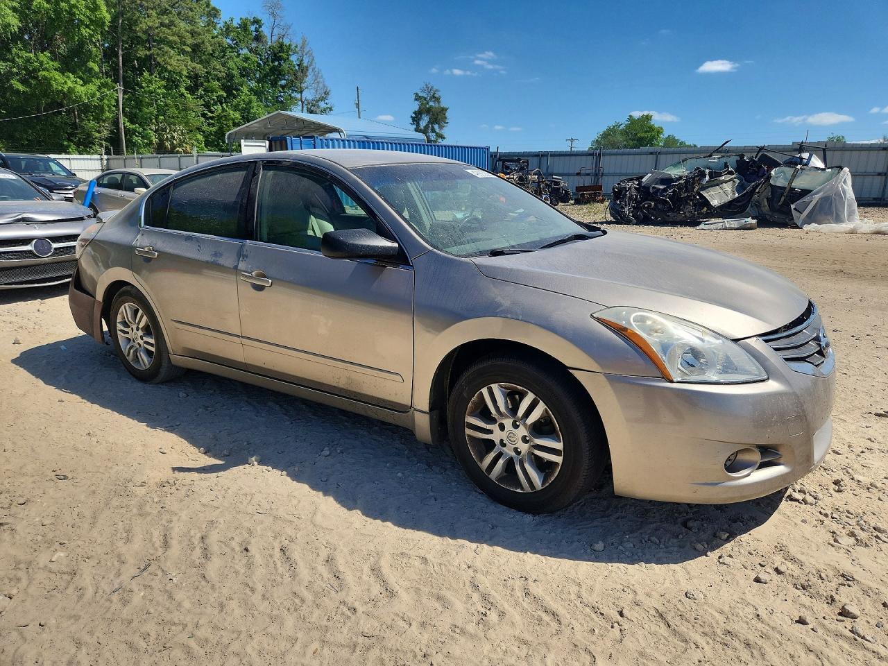 2011 Nissan Altima 2.5 - Фото 4