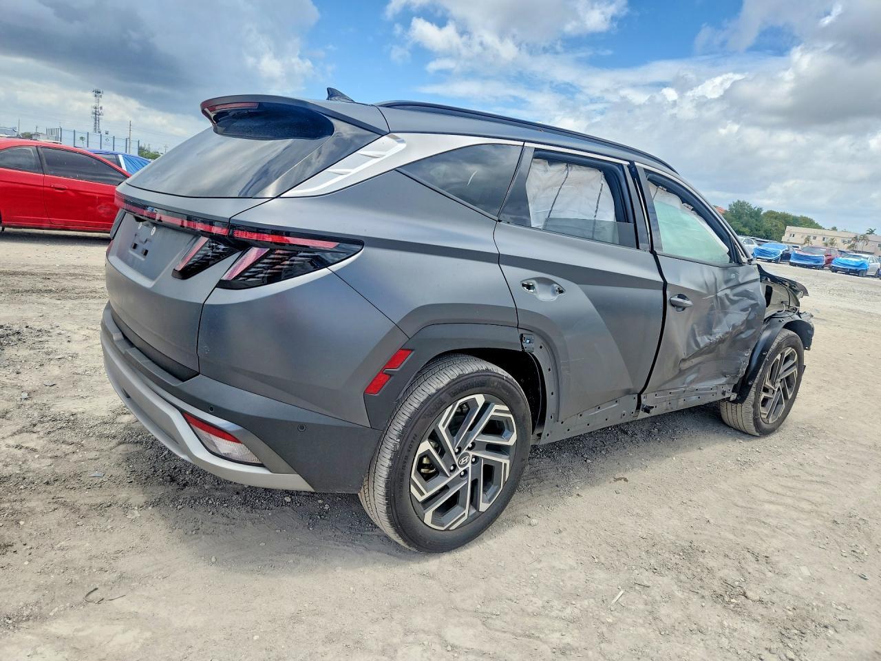 2025 Hyundai Tucson Limited - Фото 3