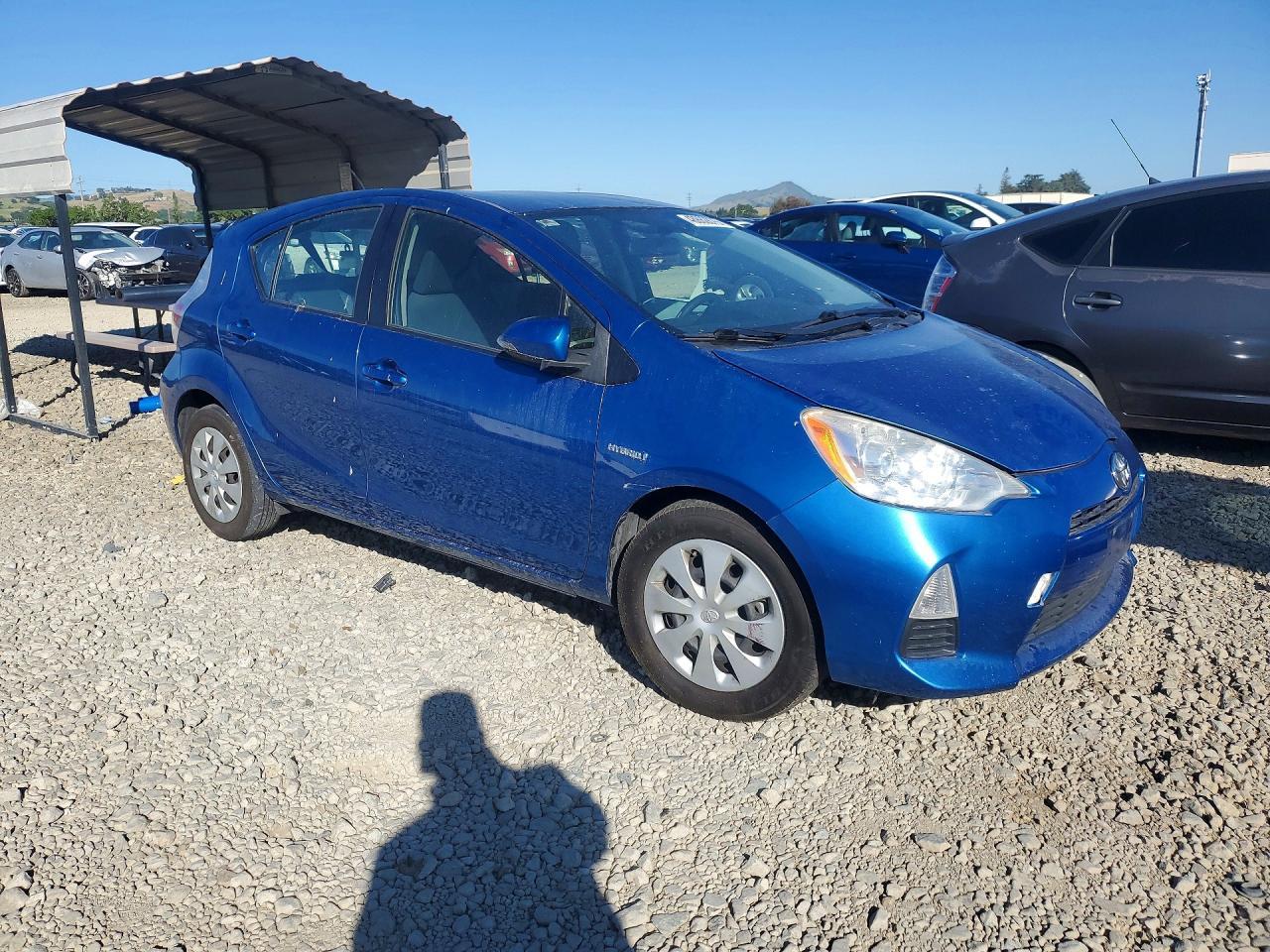 2013 Toyota Prius C Two - Фото 4